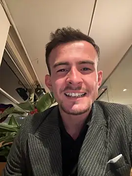 eddy355 online show from October 2025 06:53:01 PM