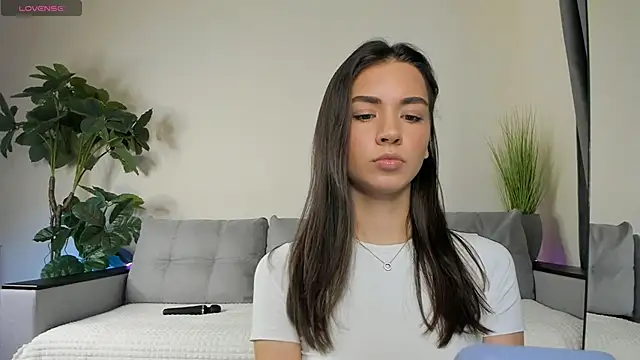 NicoleLuv online show from December 2024 01:13:02 PM