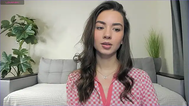 NicoleLuv online show from February 2025 01:08:02 PM