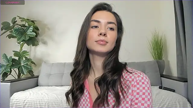 NicoleLuv online show from February 2025 07:14:02 PM