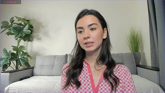 NicoleLuv online show from February 2025 04:10:01 PM