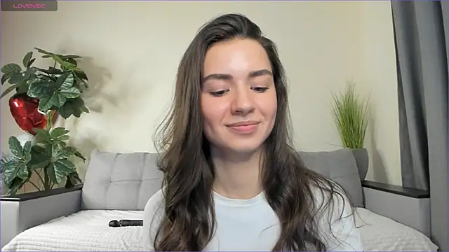 NicoleLuv online show from February 2025 07:15:02 PM