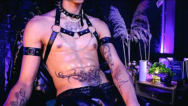 DemonKush-- online show from October 2025 08:14:02 AM