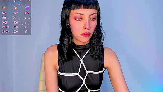 Snapshot of MiaGoth_ chatting on March 2025 04:38:02 AM MiaGoth online show from March 2025 04:38:02 AM