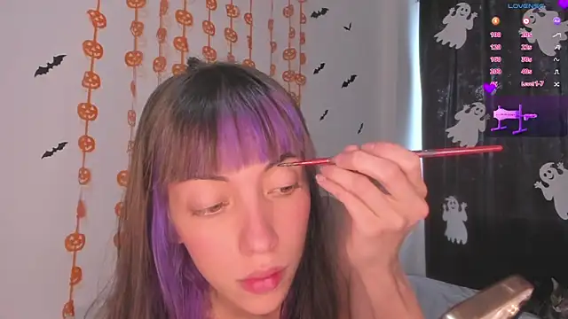 Snapshot of MiaGoth_ chatting on October 2025 08:53:02 PM MiaGoth online show from October 2025 08:53:02 PM