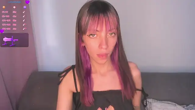 Snapshot of MiaGoth_ chatting on December 2025 10:03:01 PM MiaGoth online show from December 2025 10:03:01 PM