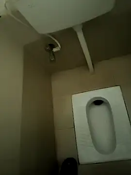 yourboy2000   online show from September 2025 07:57:01 AM