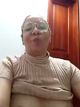 Snapshot of MATTHEW_MRANDA chatting on March 2025 12:16:02 AM MATTHEW MRANDA online show from March 2025 12:16:02 AM