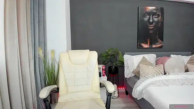 Sonia  Rey online show from April 2026 11:49:01 AM