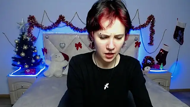 SibbyNifsa online show from December 2024 04:17:01 PM