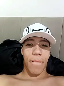 Snapshot of CRYBYT9 chatting on September 2025 06:57:01 AM CRYBYT9 online show from September 2025 06:57:01 AM