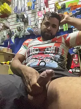 Snapshot of Sheik_z_o chatting on October 2025 01:14:01 PM Sheik z o online show from October 2025 01:14:01 PM