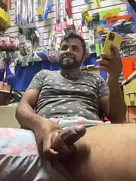 Sheik z o online show from November 2025 09:38:01 PM