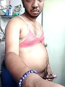 Snapshot of Mmm992170 chatting on February 2026 12:19:01 PM Mmm992170 online show from February 2026 12:19:01 PM