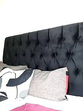 Snapshot of Dark_Berry_26 chatting on November 2025 09:04:01 PM Dark Berry 26 online show from November 2025 09:04:01 PM