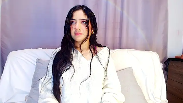 Snapshot of adara_johnson__ chatting on October 2025 11:43:01 AM adara johnson online show from October 2025 11:43:01 AM