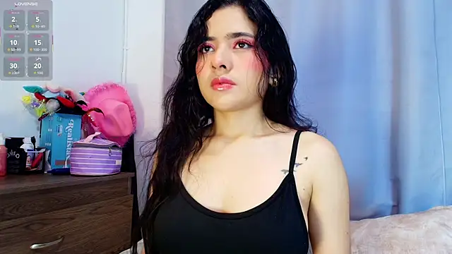 Snapshot of adara_johnson__ chatting on November 2025 11:44:02 AM adara johnson online show from November 2025 11:44:02 AM