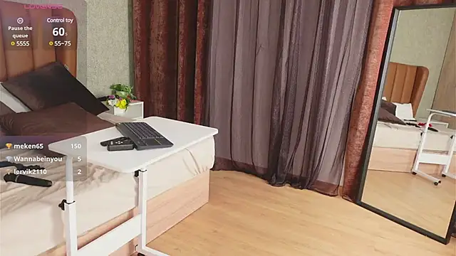 Alexa Duque34 online show from March 2025 05:29:01 PM