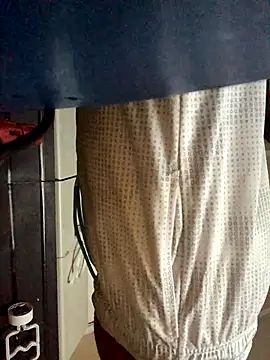 yosparky online show from October 2025 09:04:02 PM