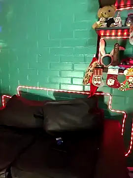 TRISH MILF online show from December 2024 01:26:02 AM