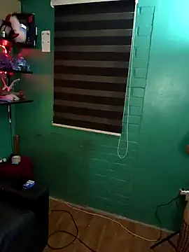 TRISH MILF online show from January 2025 01:04:01 AM