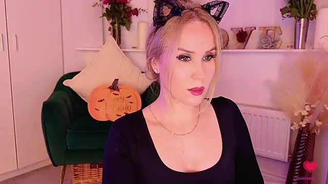 Myassistant online show from October 2025 07:07:02 PM