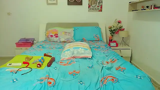 Kendralove31xxx online show from December 2024 07:29:01 AM