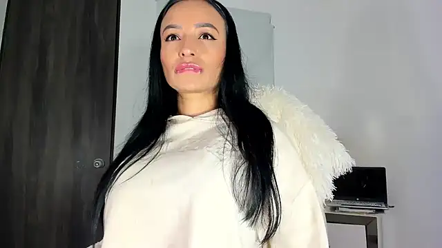 Snapshot of alexa_tobar chatting on July 2026 11:29:01 PM alexa tobar online show from July 2026 11:29:01 PM