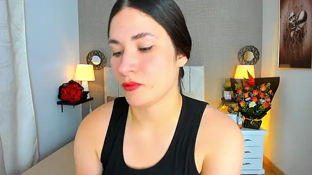 Snapshot of ValeryLovee chatting on February 2026 09:44:01 PM ValeryLovee online show from February 2026 09:44:01 PM