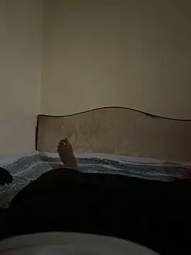 Shona5768 online show from October 2025 09:18:02 AM