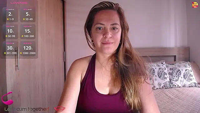 ParisW online show from June 2026 07:47:02 PM