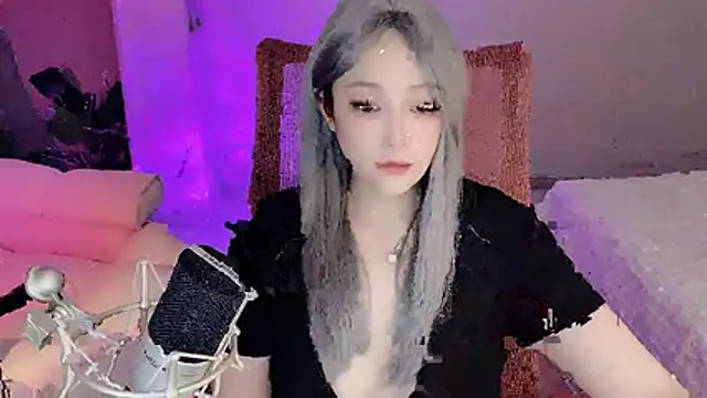 Snapshot of Daisy-77 chatting on November 2025 02:52:02 PM Daisy-77 online show from November 2025 02:52:02 PM