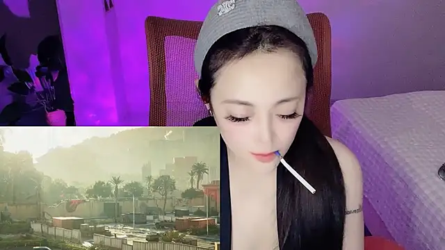 Snapshot of Daisy-77 chatting on December 2025 02:00:02 PM Daisy-77 online show from December 2025 02:00:02 PM