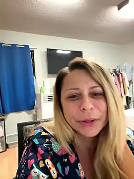 Hotslut187 online show from January 2026 11:37:01 AM