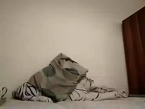 Yasha3465 online show from December 2024 03:16:01 PM