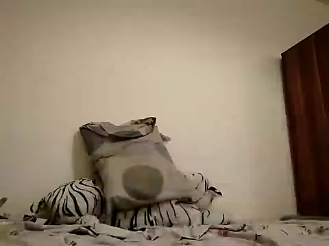 Yasha3465 online show from December 2024 01:18:02 AM