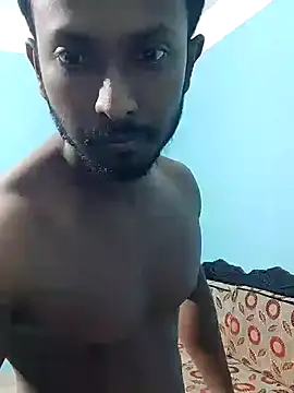 Snapshot of HunkyAriyan chatting on December 2024 06:05:02 PM HunkyAriyan online show from December 2024 06:05:02 PM