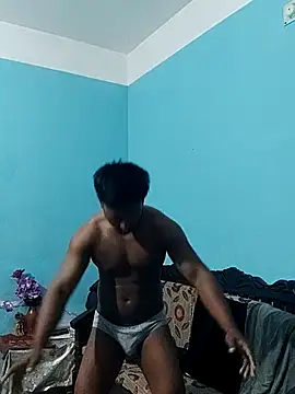 Snapshot of HunkyAriyan chatting on March 2025 06:18:01 PM HunkyAriyan online show from March 2025 06:18:01 PM