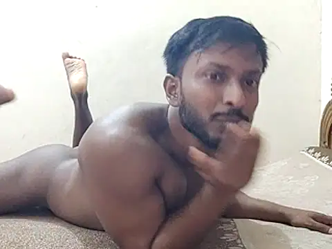 HunkyAriyan online show from April 2026 01:23:01 PM