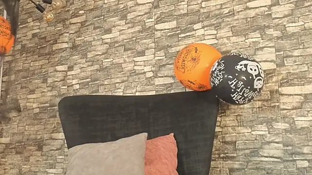 Snapshot of alondrabigtits chatting on October 2025 12:11:01 PM alondrabigtits online show from October 2025 12:11:01 PM