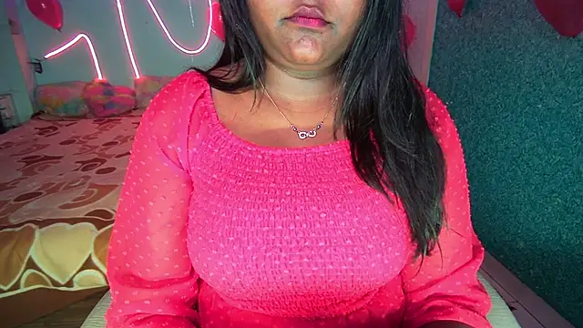 Snapshot of expression_queen chatting on February 2025 09:47:01 PM expression queen online show from February 2025 09:47:01 PM