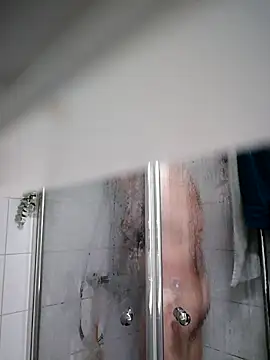 Tommi3720 online show from March 2025 09:55:02 PM