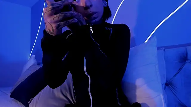 Evangeline bell online show from January 2025 11:58:02 AM