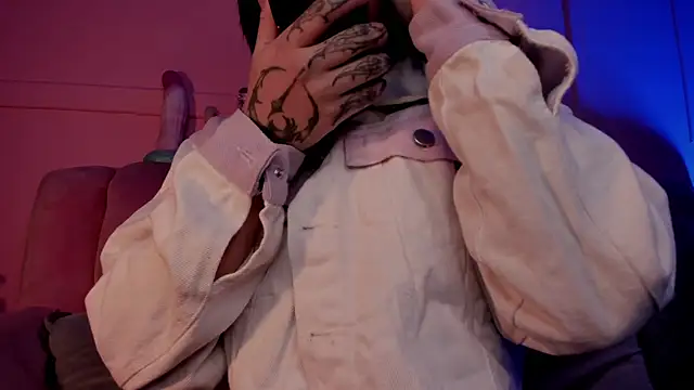 Evangeline bell online show from February 2025 12:06:02 PM