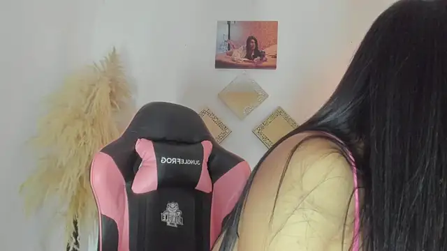 kattadoll online show from March 2026 01:36:02 PM