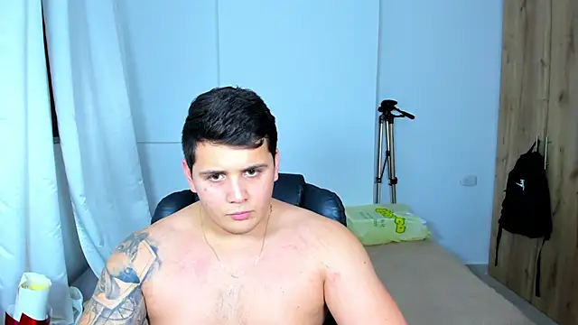 jhonstark09 online show from February 2025 11:15:01 PM