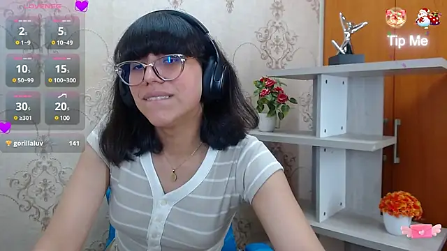 Nataly Cloud online show from December 2024 04:52:01 PM