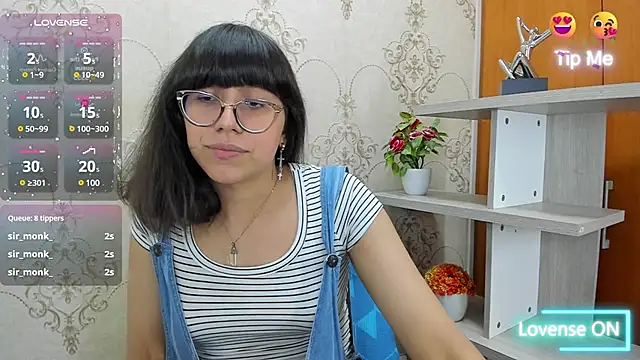 Nataly Cloud online show from February 2025 03:31:01 PM