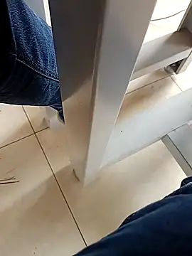 huzi518 online show from October 2025 12:55:02 AM