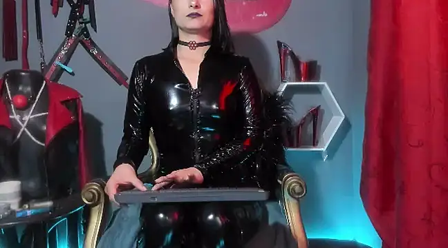 zoeharryzon online show from February 2025 05:58:02 PM